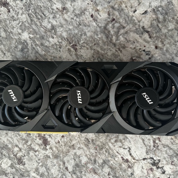 -Nvidia Geforce GeForce RTX 3080 - Picture 3 of 3